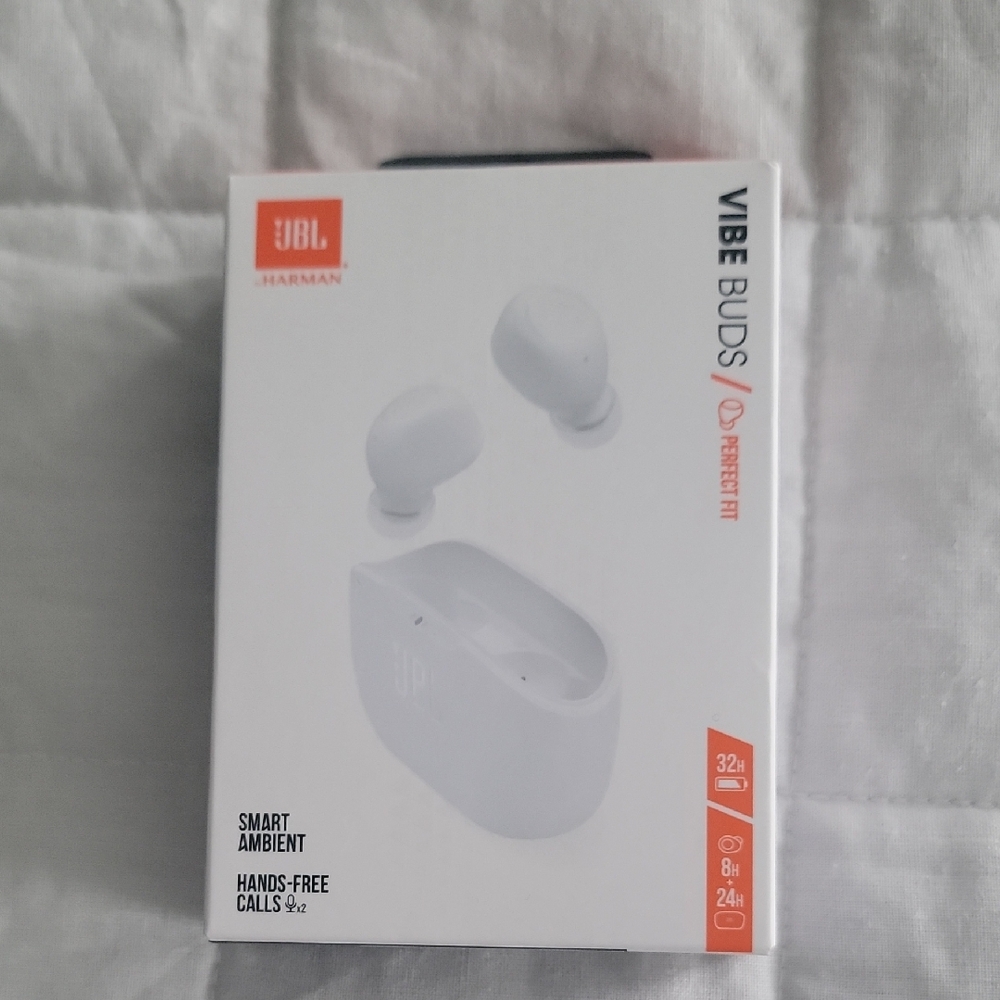 NEW JBL Vibe Buds Wireless Earbuds - White